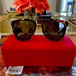 Kenzie Animal Print Sunglasses NWOT